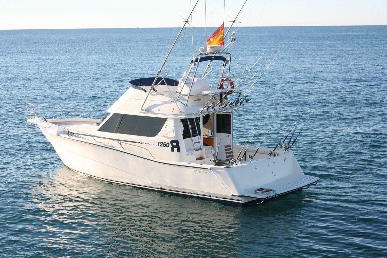 The Luna at anchor off Marbella